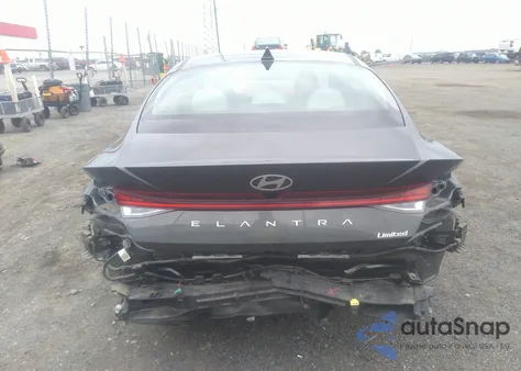 2024 Hyundai Elantra Limited из США, поврежденный, VIN KMHLP4DG1RU683724